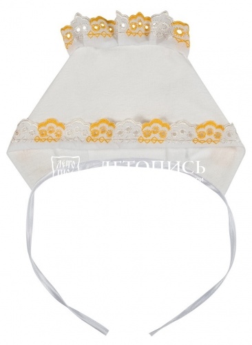 Крестильный набор для девочки до 1,5 года, рубашка, чепчик, распашонка и простынка, с желтым кружевом и вышивкой (арт. 15503) фото 2